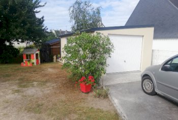 Garage en béton enduit