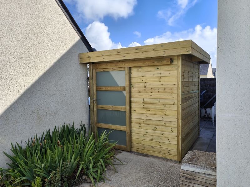 Garage en béton enduit 2 pentes